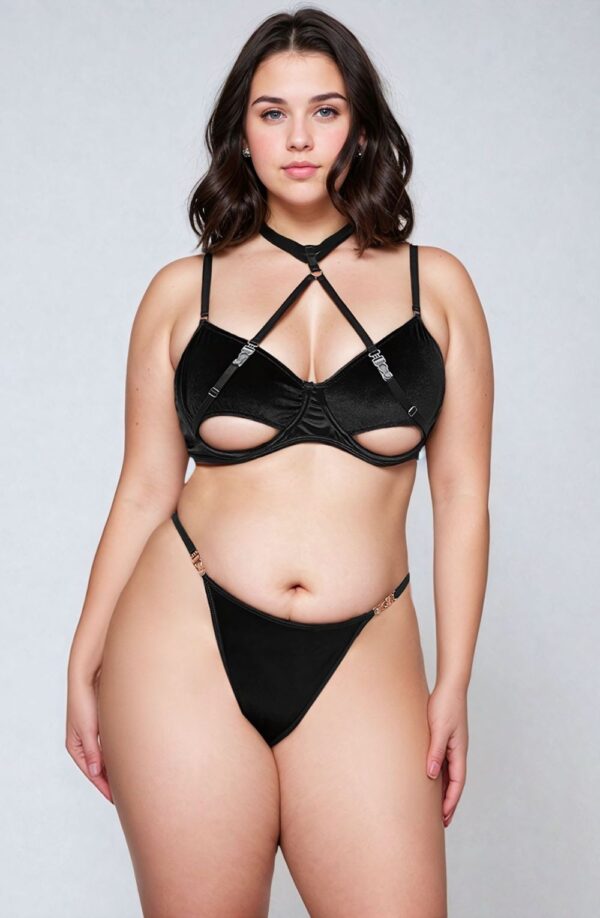 L.X.F ❤871Q Hollow Cut Halter Bra Set